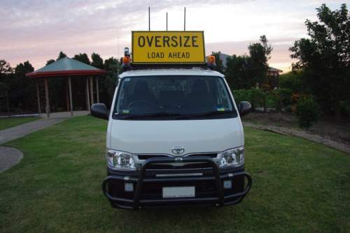 Pilot Vehicle Sign